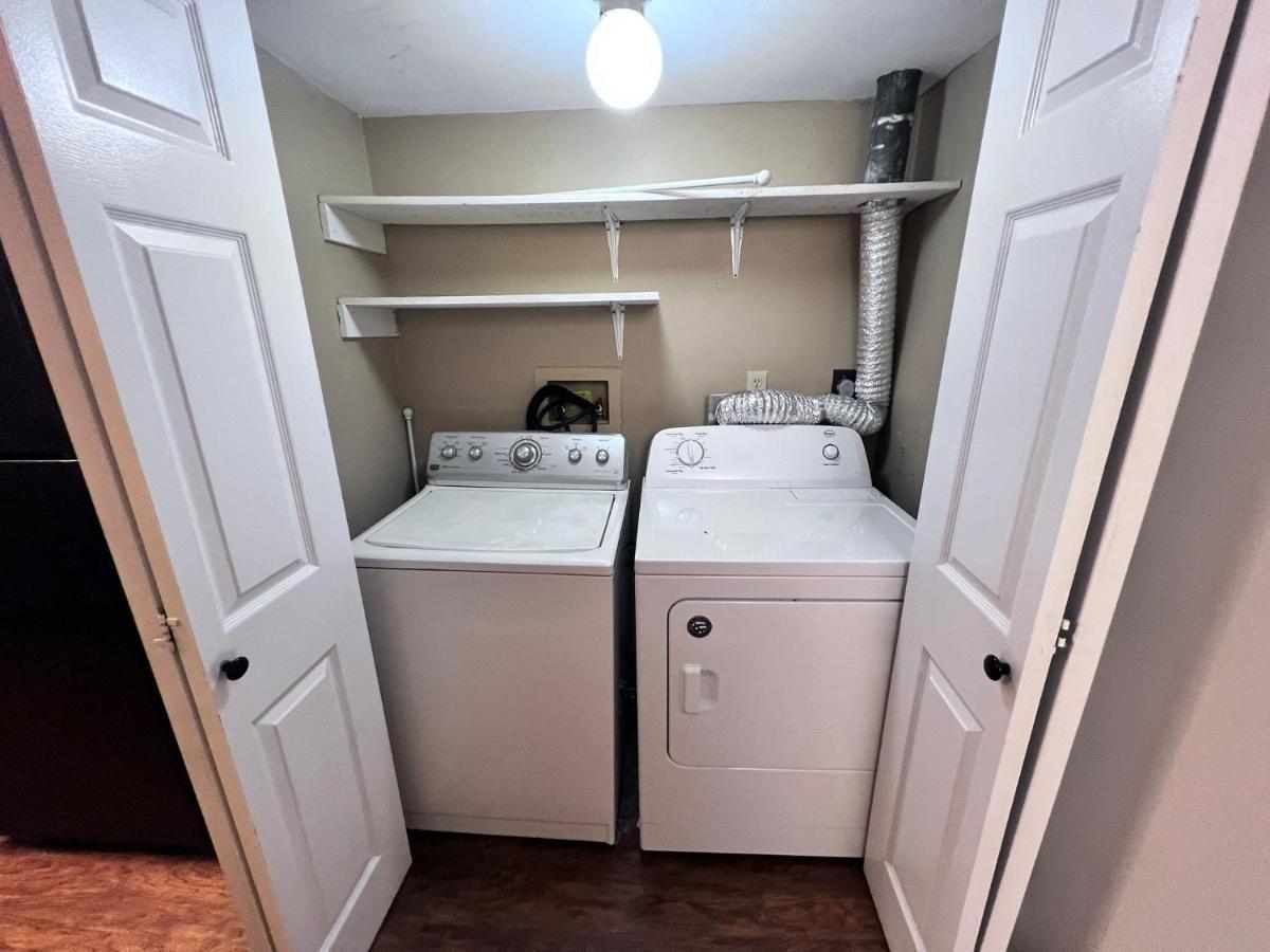 The Cozy Townhouse Wpafb & Wsu Apartamento Fairborn Exterior foto