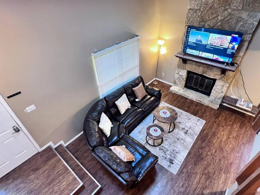 The Cozy Townhouse Wpafb & Wsu Apartamento Fairborn Exterior foto