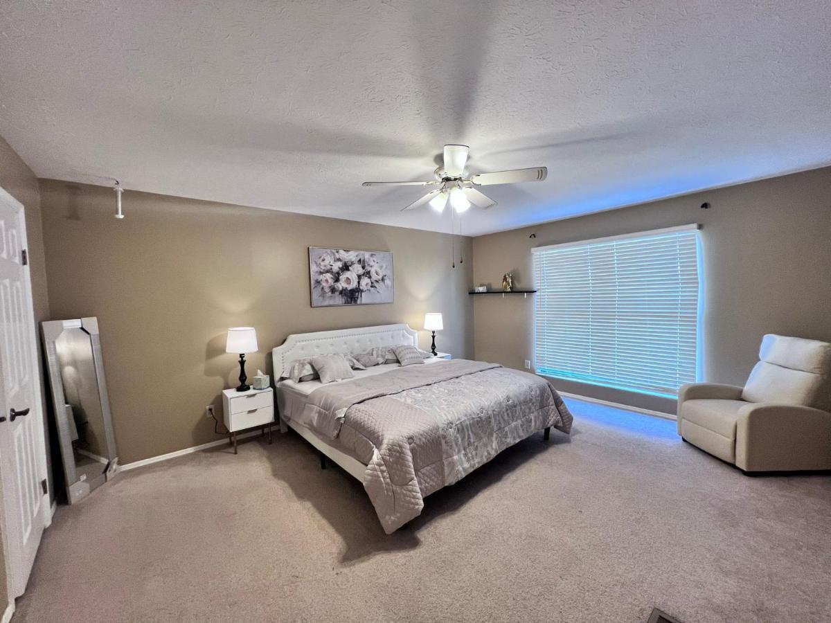 The Cozy Townhouse Wpafb & Wsu Apartamento Fairborn Exterior foto
